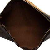 Louis Vuitton Monogram Canvas Eva Clutch (SHF-236o1o)