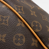Louis Vuitton Monogram Canvas Galliera PM Shoulder Bag (SHF-of2JPB)