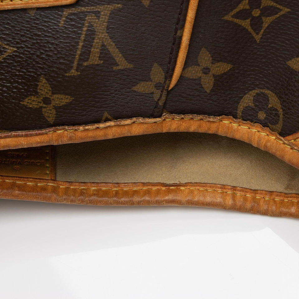 Louis Vuitton Monogram Canvas Galliera PM Shoulder Bag (SHF-fls4me)