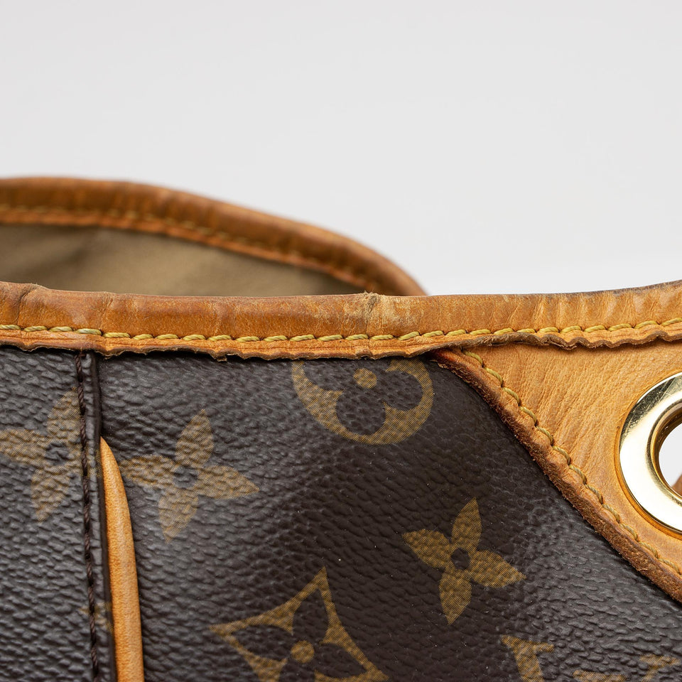 Louis Vuitton Monogram Canvas Galliera PM Shoulder Bag (SHF-fls4me)