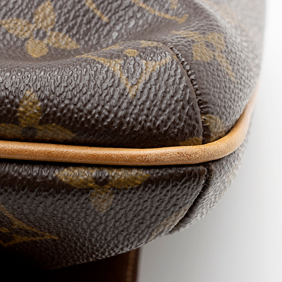 Louis Vuitton Monogram Canvas Musette Tango Shoulder Bag (SHF-17822)
