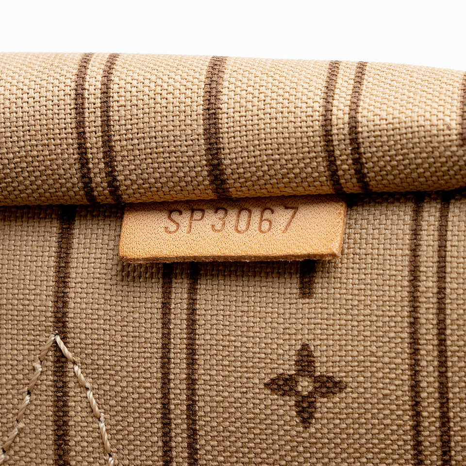 Louis Vuitton Monogram Canvas Neverfull GM Tote (SHF-17731)