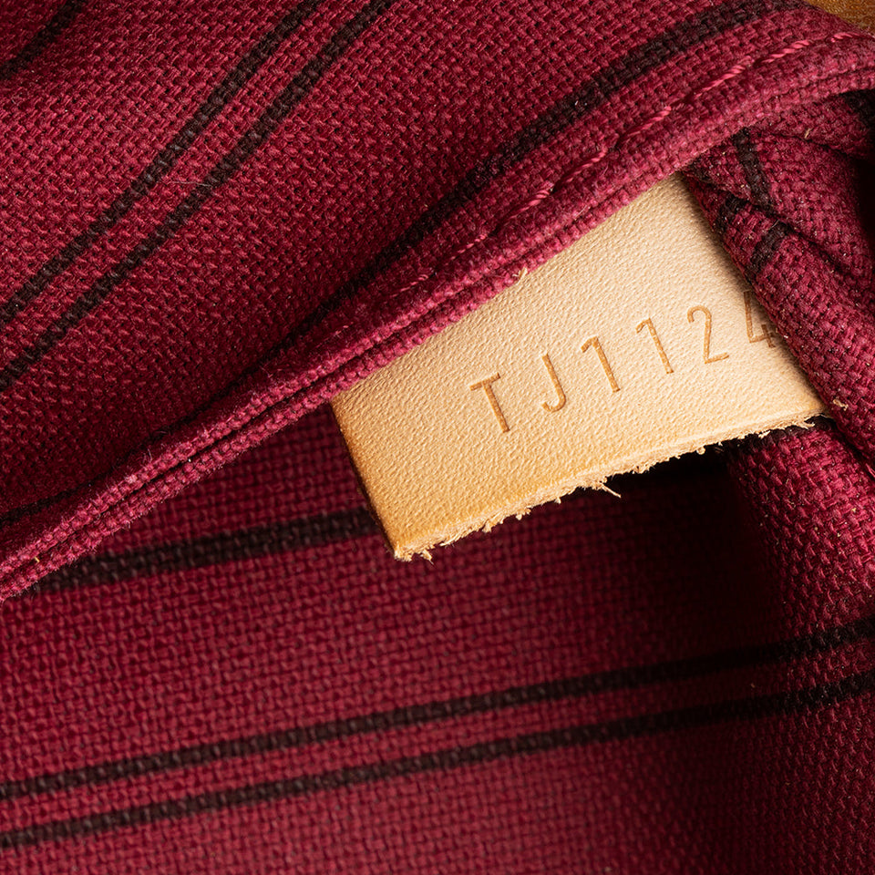 Louis Vuitton Monogram Canvas Neverfull MM Tote (SHF-18540)