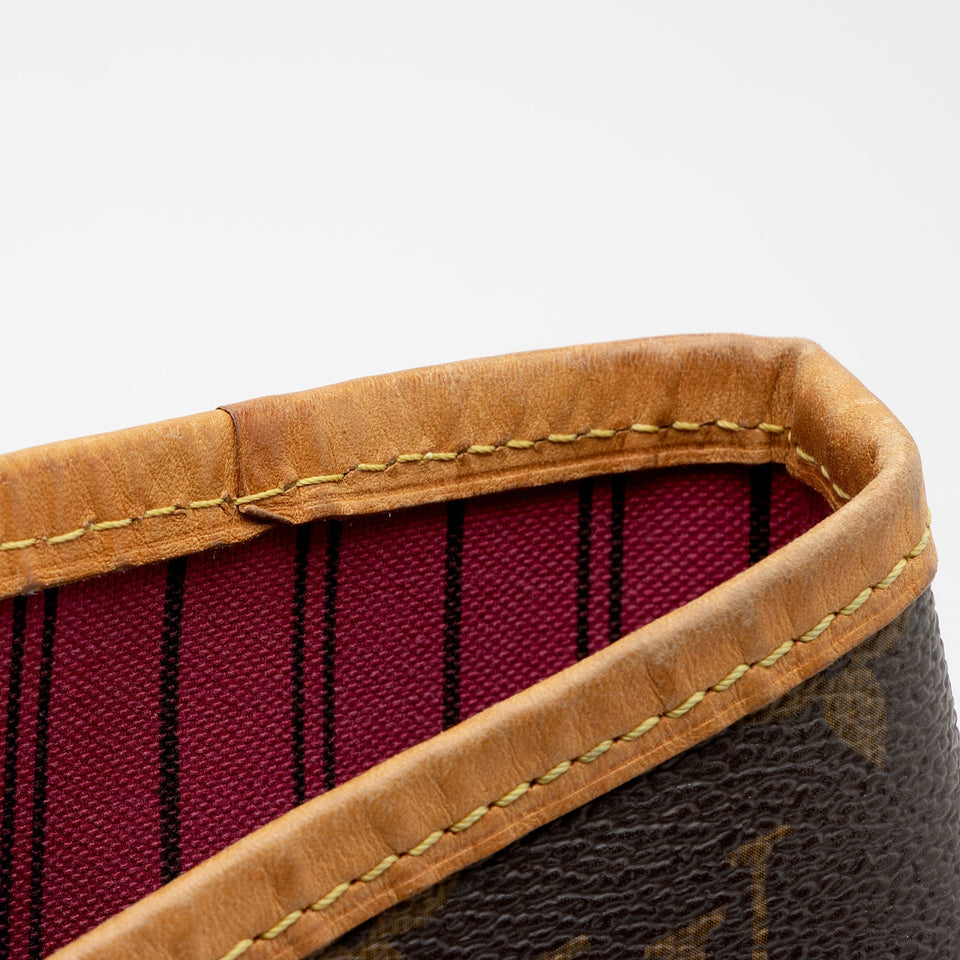 Louis Vuitton Monogram Canvas Neverfull MM Tote (SHF-4OIas4)