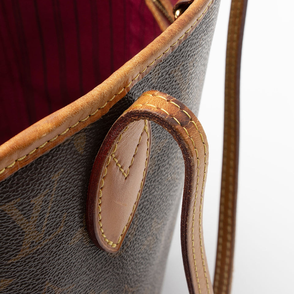 Louis Vuitton Monogram Canvas Neverfull MM Tote (SHF-VpGMHU)