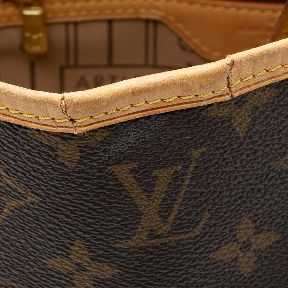 Louis Vuitton Monogram Canvas Neverfull PM Tote (SHF-20249)