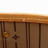 Louis Vuitton Monogram Canvas Neverfull PM Tote (SHF-d678bC)