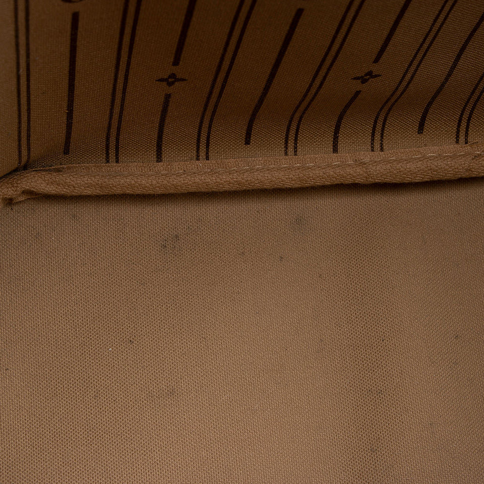 Louis Vuitton Monogram Canvas Neverfull PM Tote (SHF-17775)