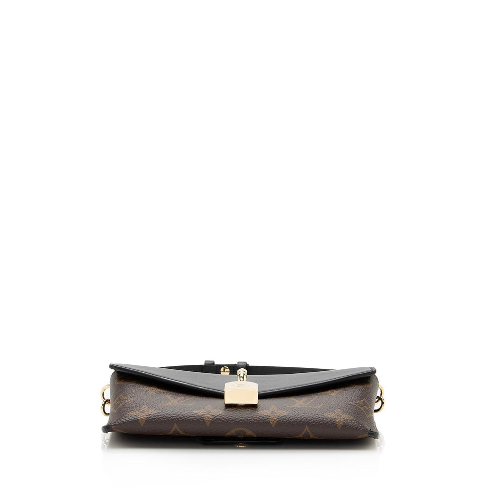 Louis Vuitton Monogram Canvas Padlock on Strap (SHF-22456)