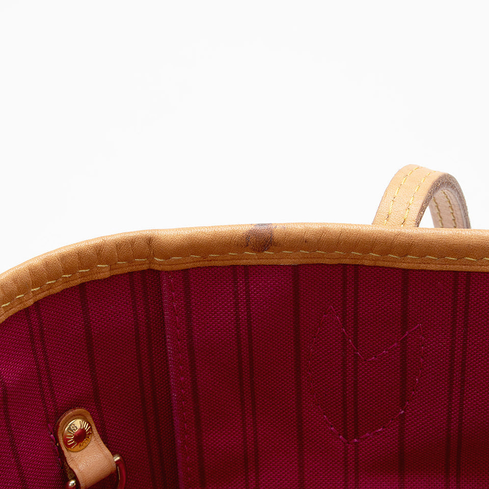 Louis Vuitton Monogram Canvas Patches Neverfull MM Tote (SHF-20704)