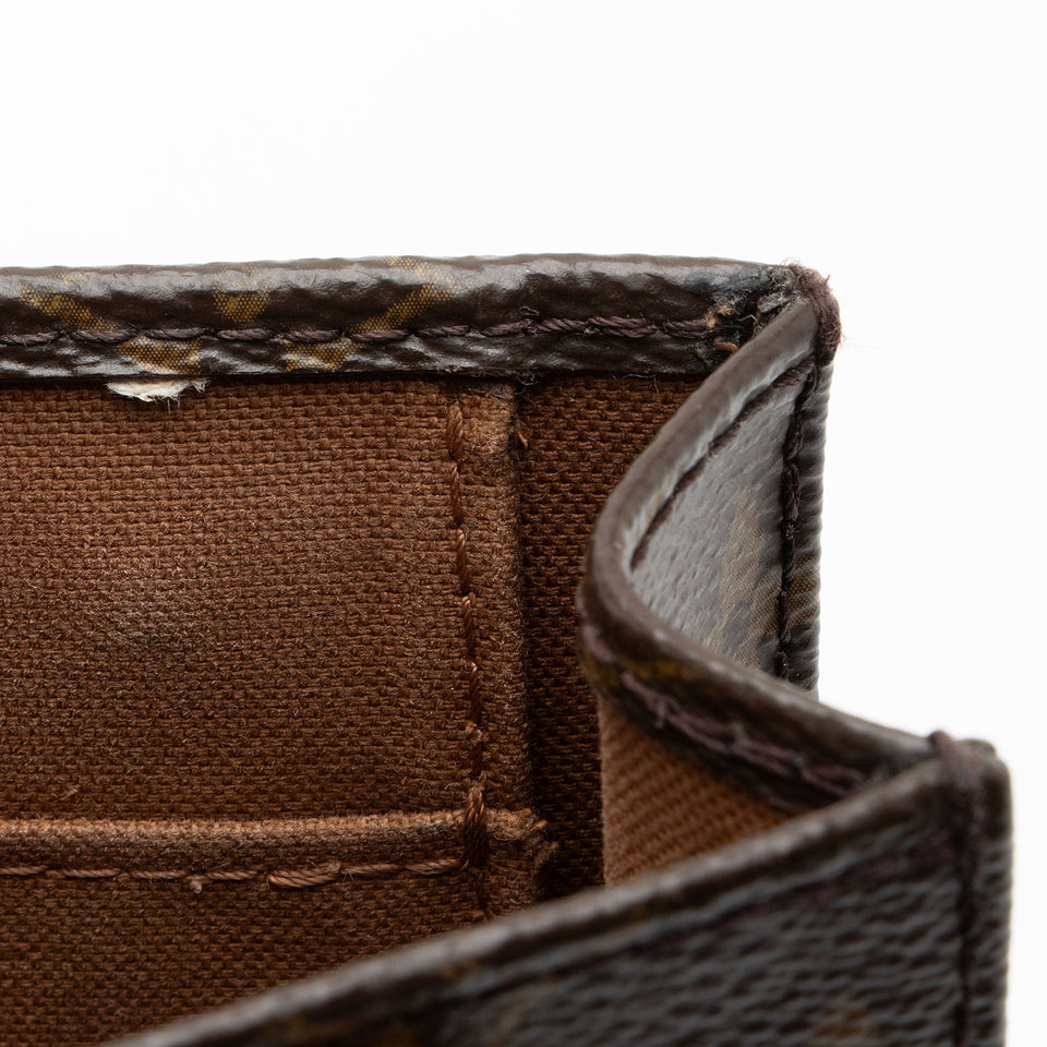 Louis Vuitton Monogram Canvas Petit Sac Plat Shoulder Bag (SHF-NcP7wa)