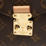 Louis Vuitton Monogram Canvas Pochette Metis Shoulder Bag (SHF-21571)