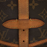 Louis Vuitton Monogram Canvas Saumur 30 Messenger Bag (SHF-0asoJo)