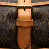 Louis Vuitton Vintage Monogram Canvas Saumur 35 Messenger Bag - FINAL SALE (SHF-20346)