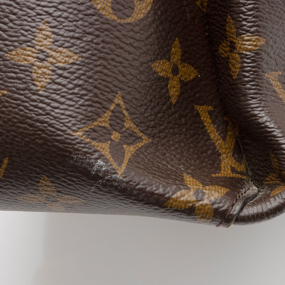 Louis Vuitton Monogram Canvas Soufflot MM Satchel (SHF-dGltnw)