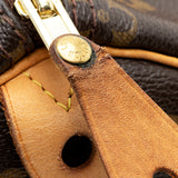 Louis Vuitton Monogram Canvas Speedy 25 Satchel (SHF-20295)