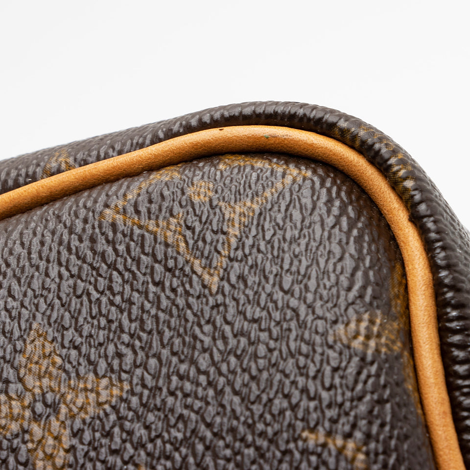 Louis Vuitton Monogram Canvas Speedy 30 Satchel (SHF-22760)