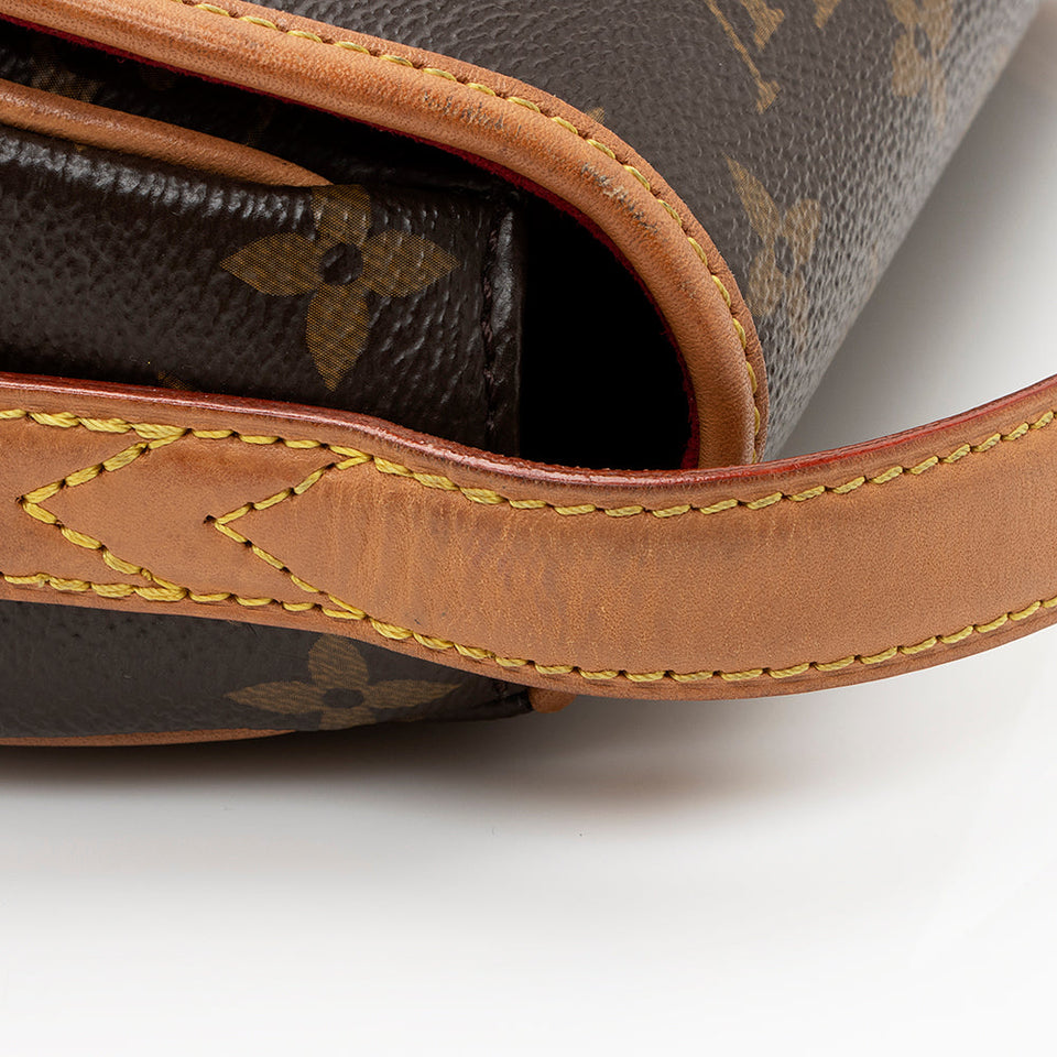 Louis Vuitton Monogram Canvas Tambourin Shoulder Bag (SHF-21577)