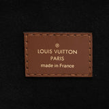 Louis Vuitton Monogram Canvas V Tote MM (SHF-xfJRm0)