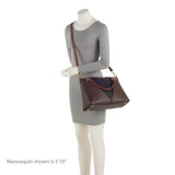 Louis Vuitton Monogram Canvas V Tote MM (SHF-xfJRm0)