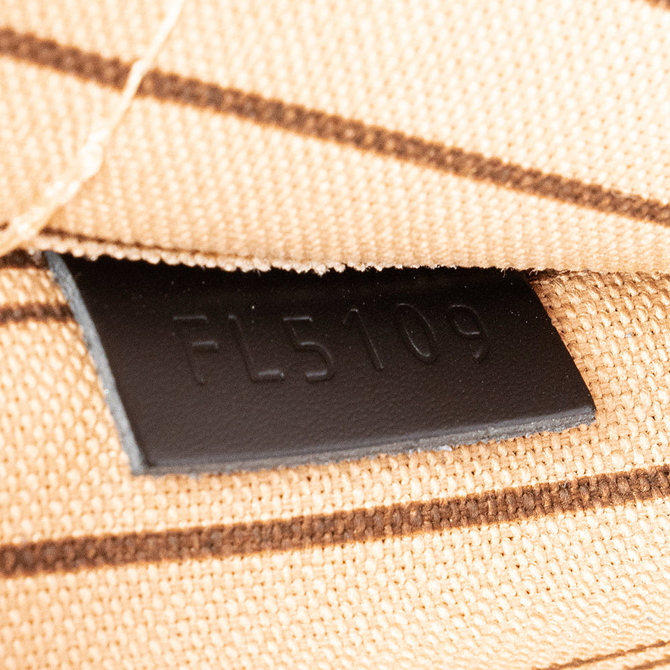 Louis Vuitton Monogram Canvas X LOL Neverfull MM Pochette (SHF-21716)