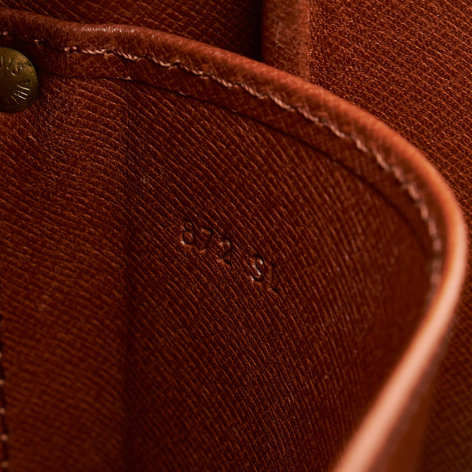 Louis Vuitton Monogram Cartouchiere GM (SHG-niWh8J)