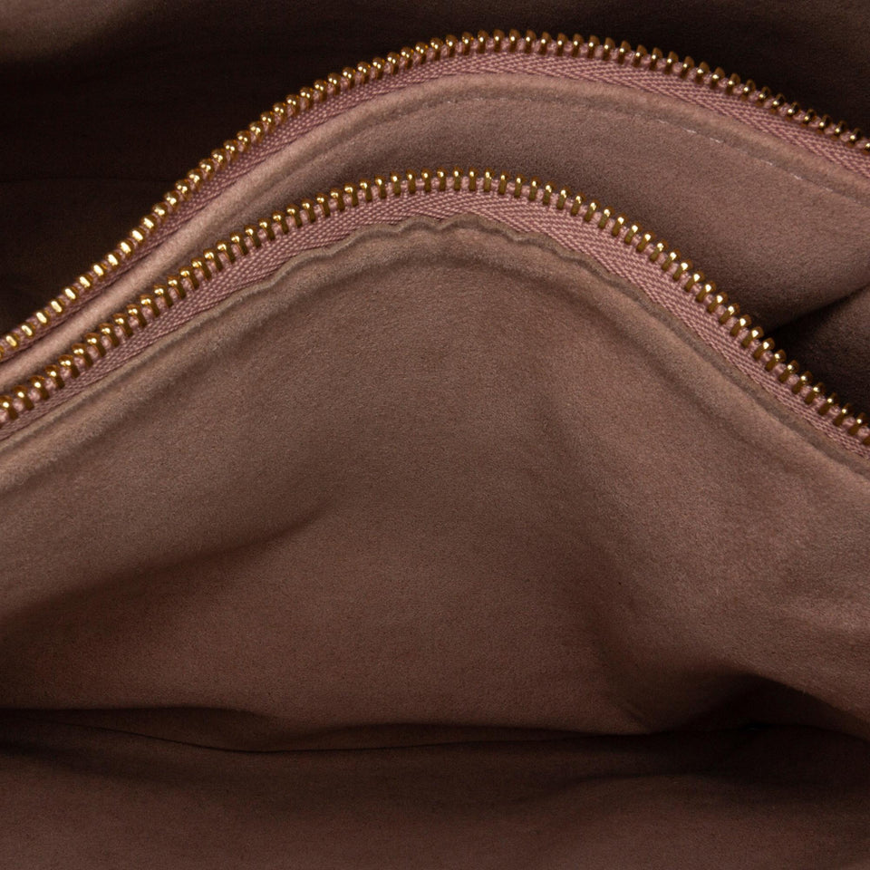 Louis Vuitton Monogram Coussin PM (SHG-37688)