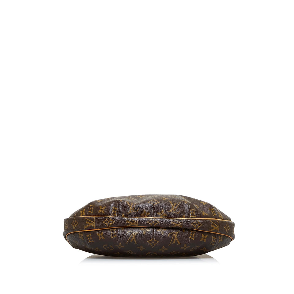 Louis Vuitton Monogram Croissant MM (SHG-e9cyxD)