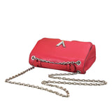 Louis Vuitton Monogram Cuir Very Chain (SHG-dYUOUN)