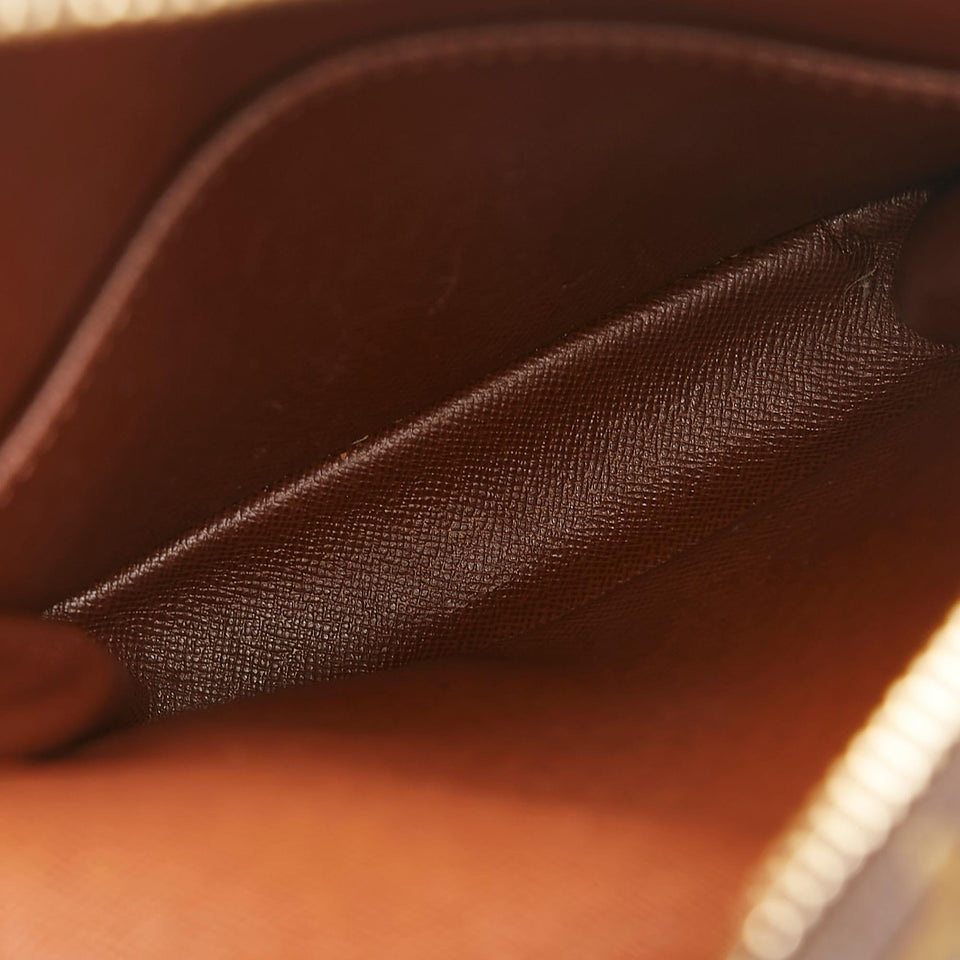 Louis Vuitton Monogram Danube (SHG-whafik)