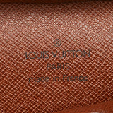 Louis Vuitton Monogram Danube (SHG-whafik)