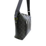 Louis Vuitton Monogram Eclipse Apollo Messenger MM (SHG-36944)