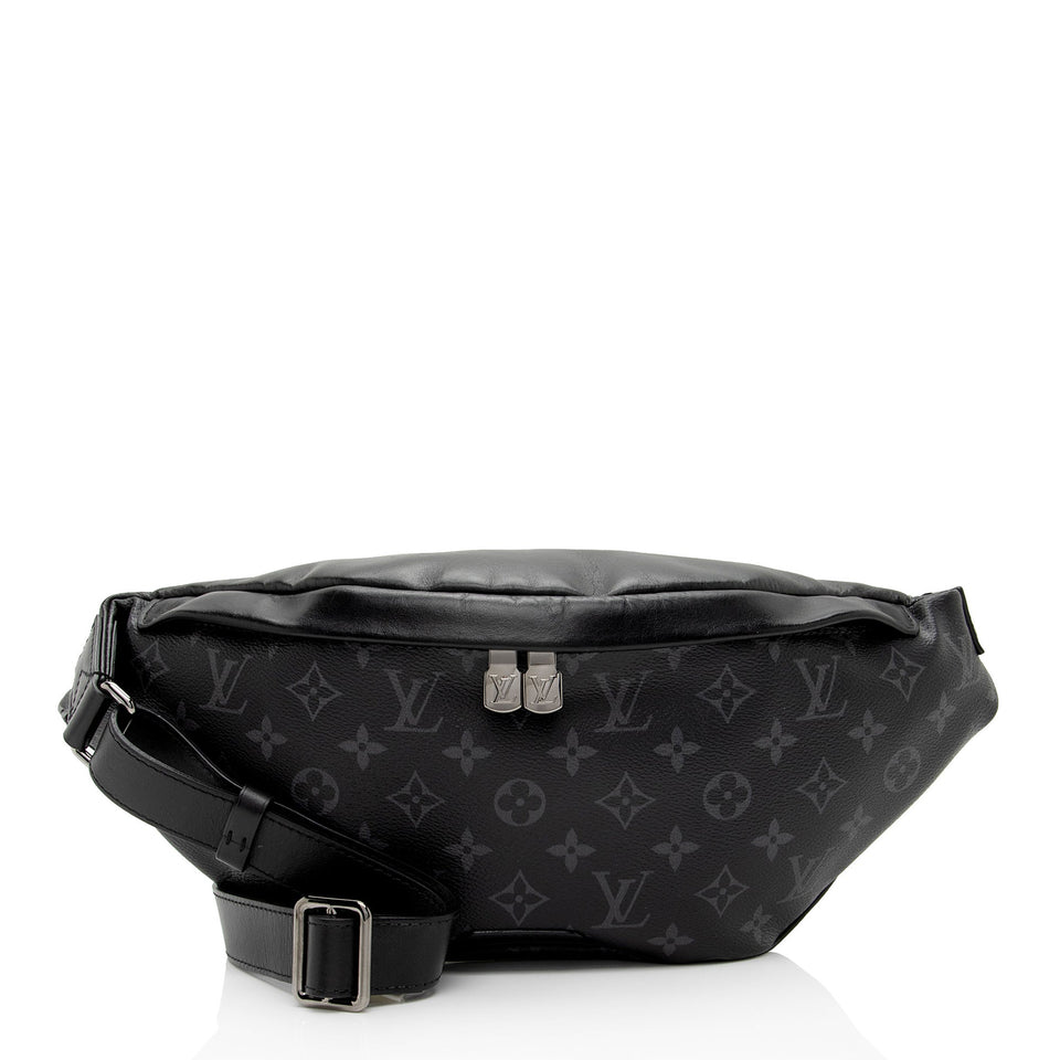 Louis Vuitton Monogram Eclipse Discovery Bumbag (SHF-FpfM2y)
