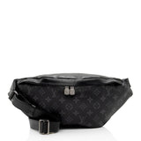 Louis Vuitton Monogram Eclipse Discovery Bumbag (SHF-FpfM2y)