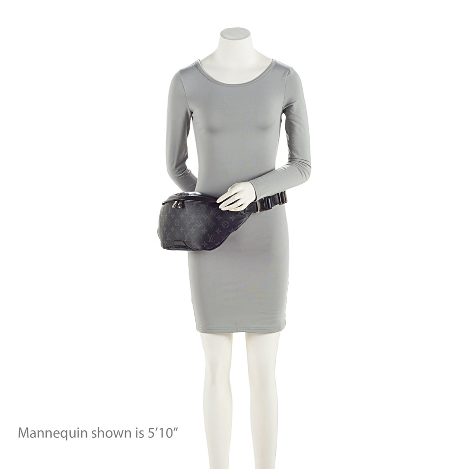 Louis Vuitton Monogram Eclipse Discovery Bumbag (SHF-FpfM2y)