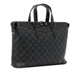 Louis Vuitton Monogram Eclipse Explorer (SHG-srG477)