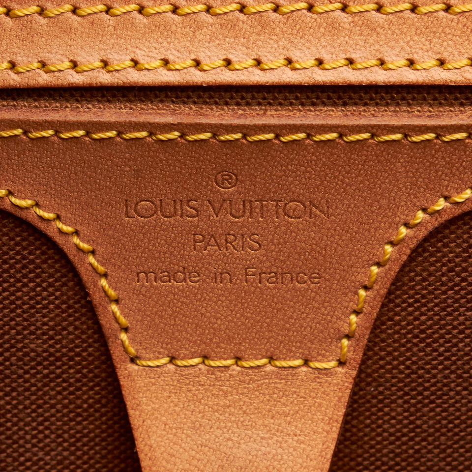 Louis Vuitton Monogram Ellipse PM (SHG-a9OlVA)