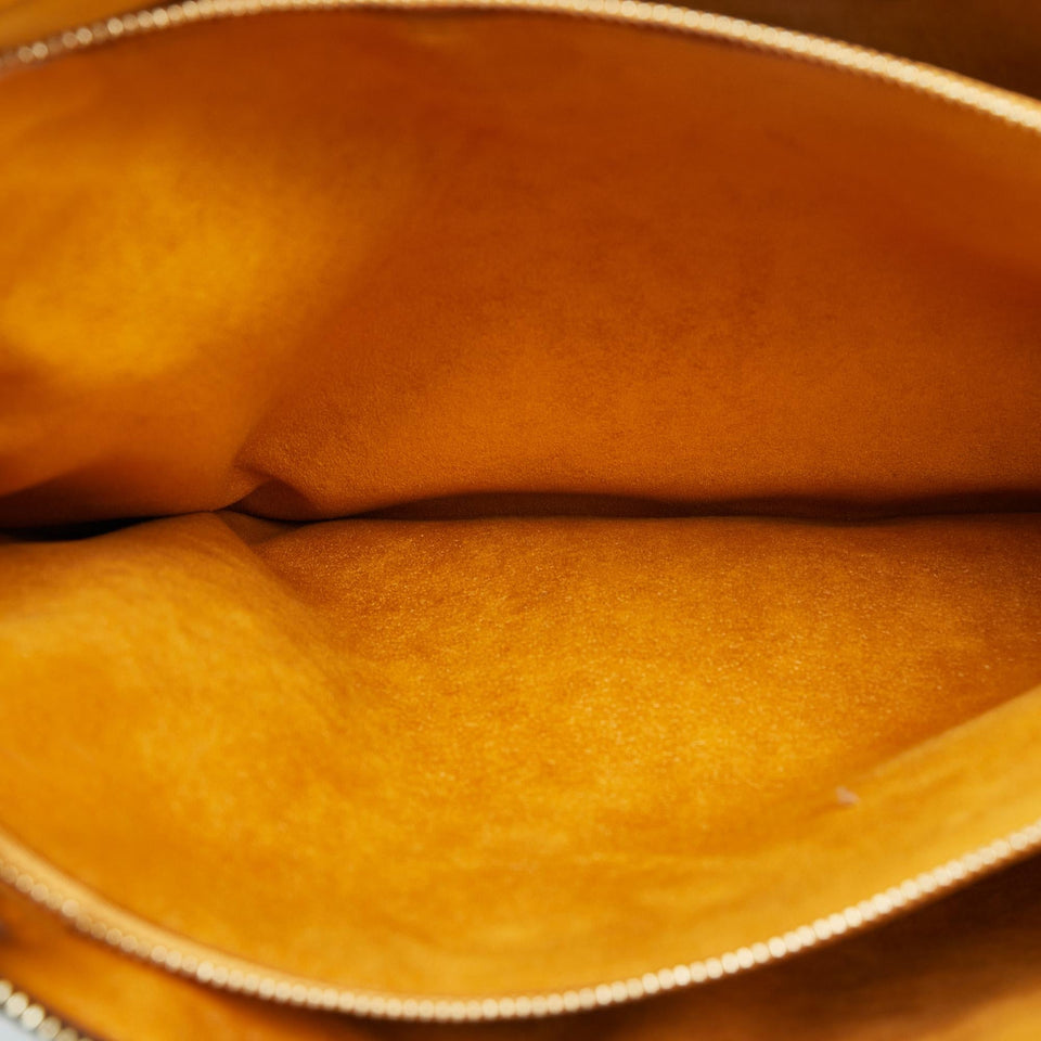 Louis Vuitton Monogram Empreinte Coussin MM (SHG-2iKyjG)