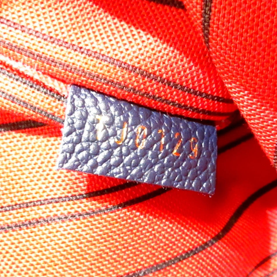 Louis Vuitton Monogram Empreinte Montaigne BB (SHG-botzUF)