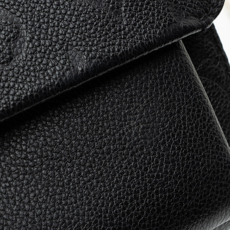 Louis Vuitton Monogram Empreinte Vavin PM Shoulder Bag (SHF-x1x4jr)