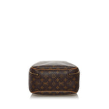 Louis Vuitton Monogram Excursion (SHG-31777)