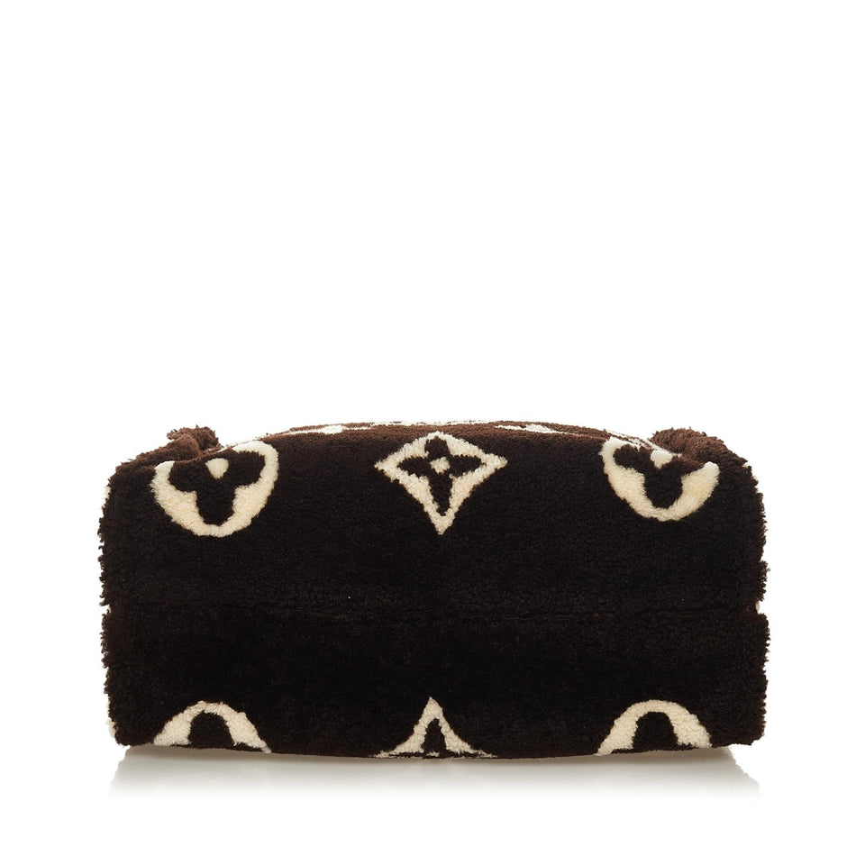 Louis Vuitton Monogram Giant Shearling Teddy Onthego GM (SHG-35056)