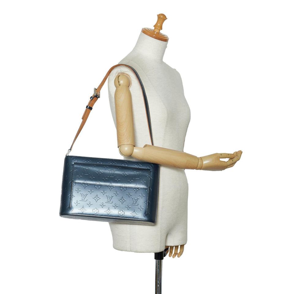 Louis Vuitton Monogram Glace Alston (SHG-qNj9mD)