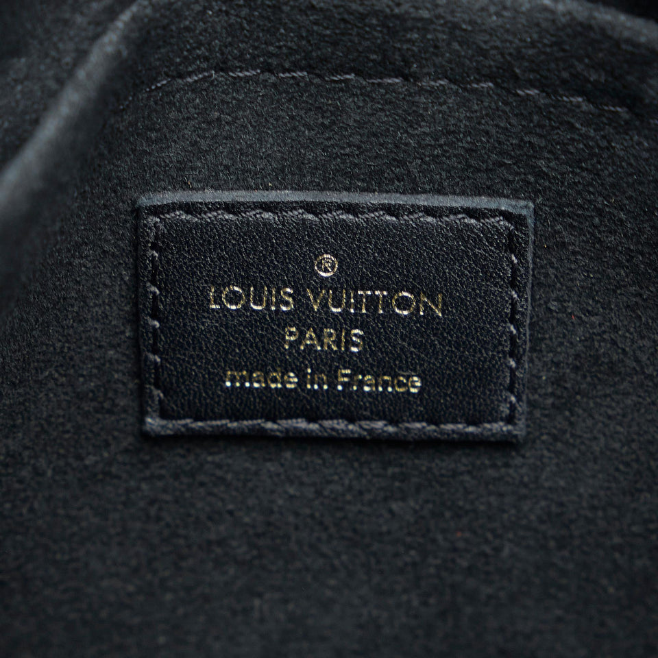 Louis Vuitton Monogram Locky (SHG-2Jiijm)