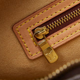 Louis Vuitton Monogram Looping GM (SHG-ItCyrv)