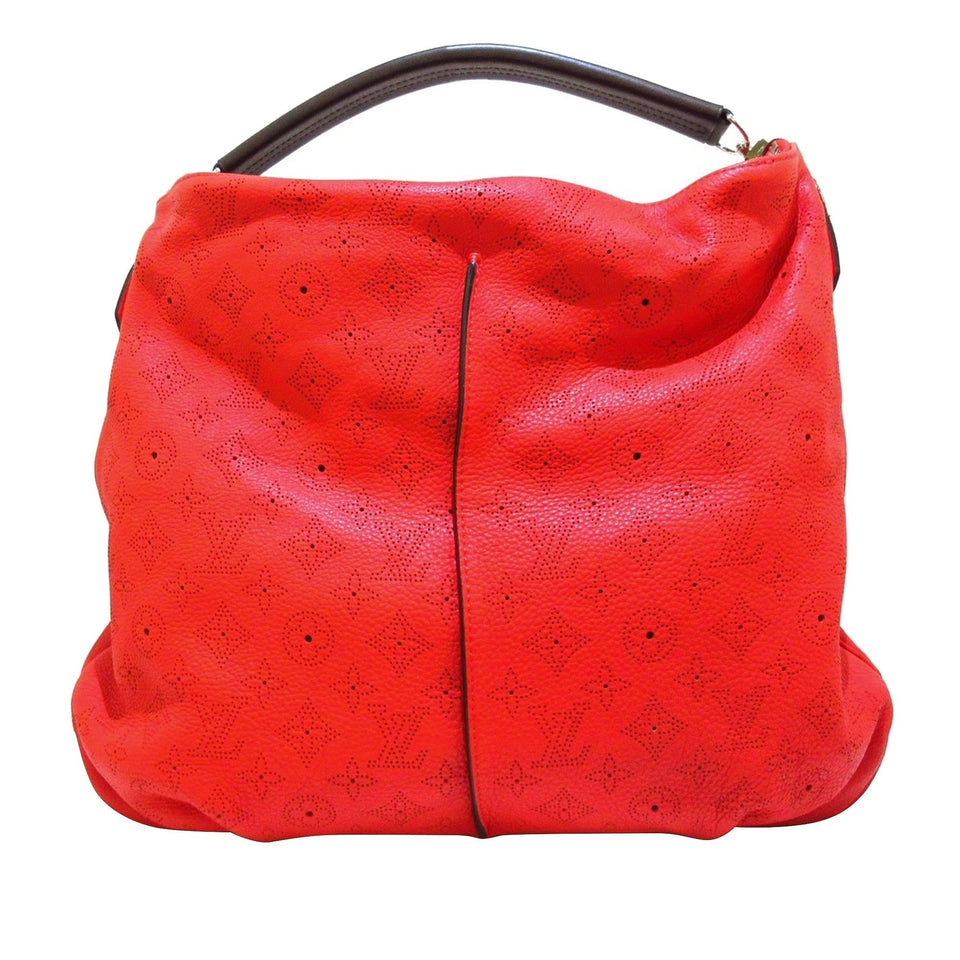 Louis Vuitton Monogram Mahina Selene MM (SHG-c2FGVI)