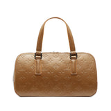 Louis Vuitton Monogram Mat Shelton (SHG-0jCId4)