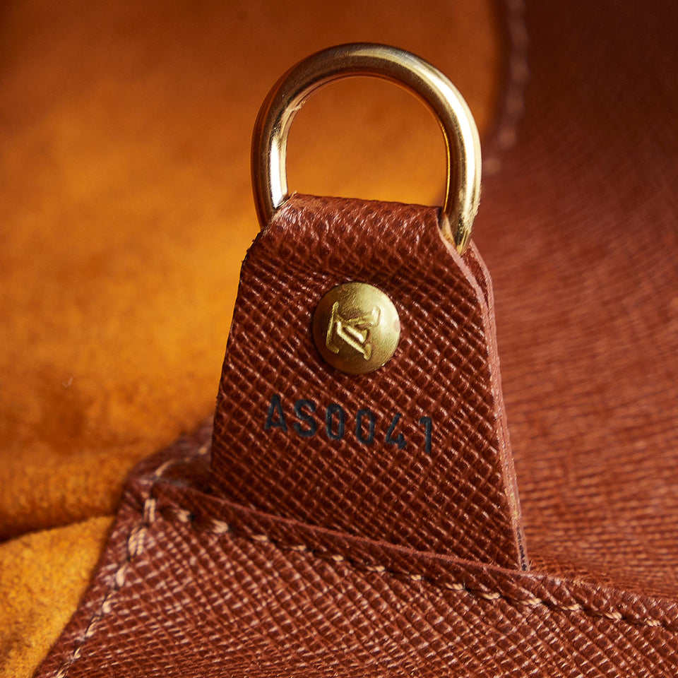 Louis Vuitton Monogram Musette Salsa Long Strap (SHG-278pjl)