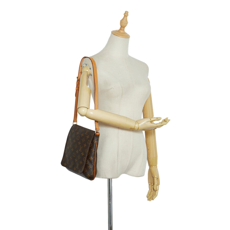 Louis Vuitton Monogram Musette Salsa Short Strap (SHG-jycAux)