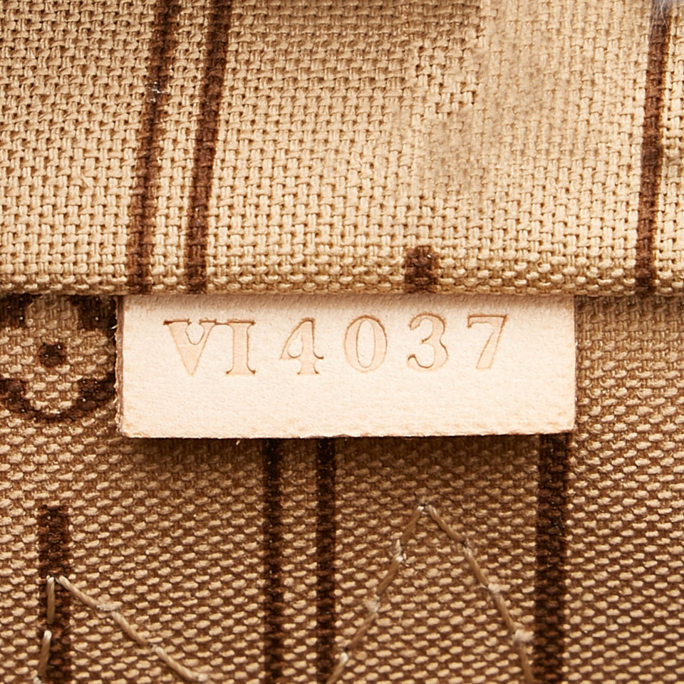 Louis Vuitton Monogram Neverfull PM (SHG-a8hOd0)